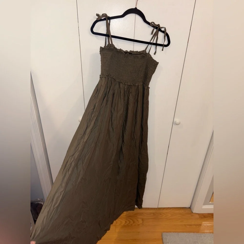 Tuckernuck Pomander Place Shallon Tie Strap Maxi Dress - Picture 6 of 7